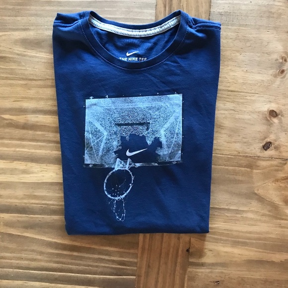 Navy blue Nike basketball graphic t-shirt Sz. M - Picture 6 of 8